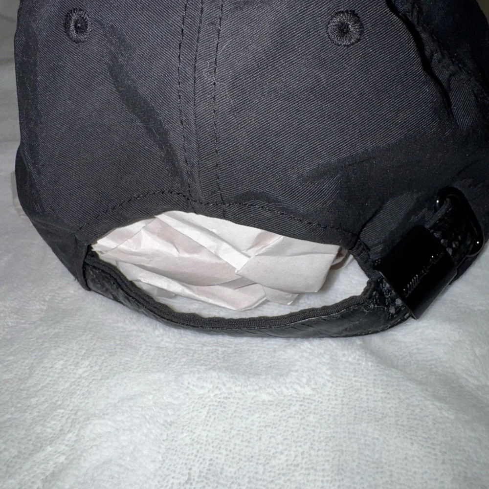 AMG Black Cap - Picture 3 of 8